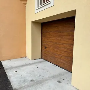 https://belle-toile-et-son-garage-priv.hotels-rhonealpes.com